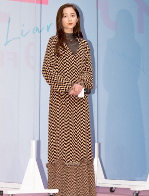 映画『ライアー×ライアー』完成報告イベントに登場した堀田真由