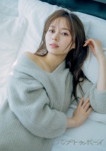 梅澤美波（乃木坂46）、雑誌「アップトゥボーイ Vol.299」（3月号／1月22日発売）より