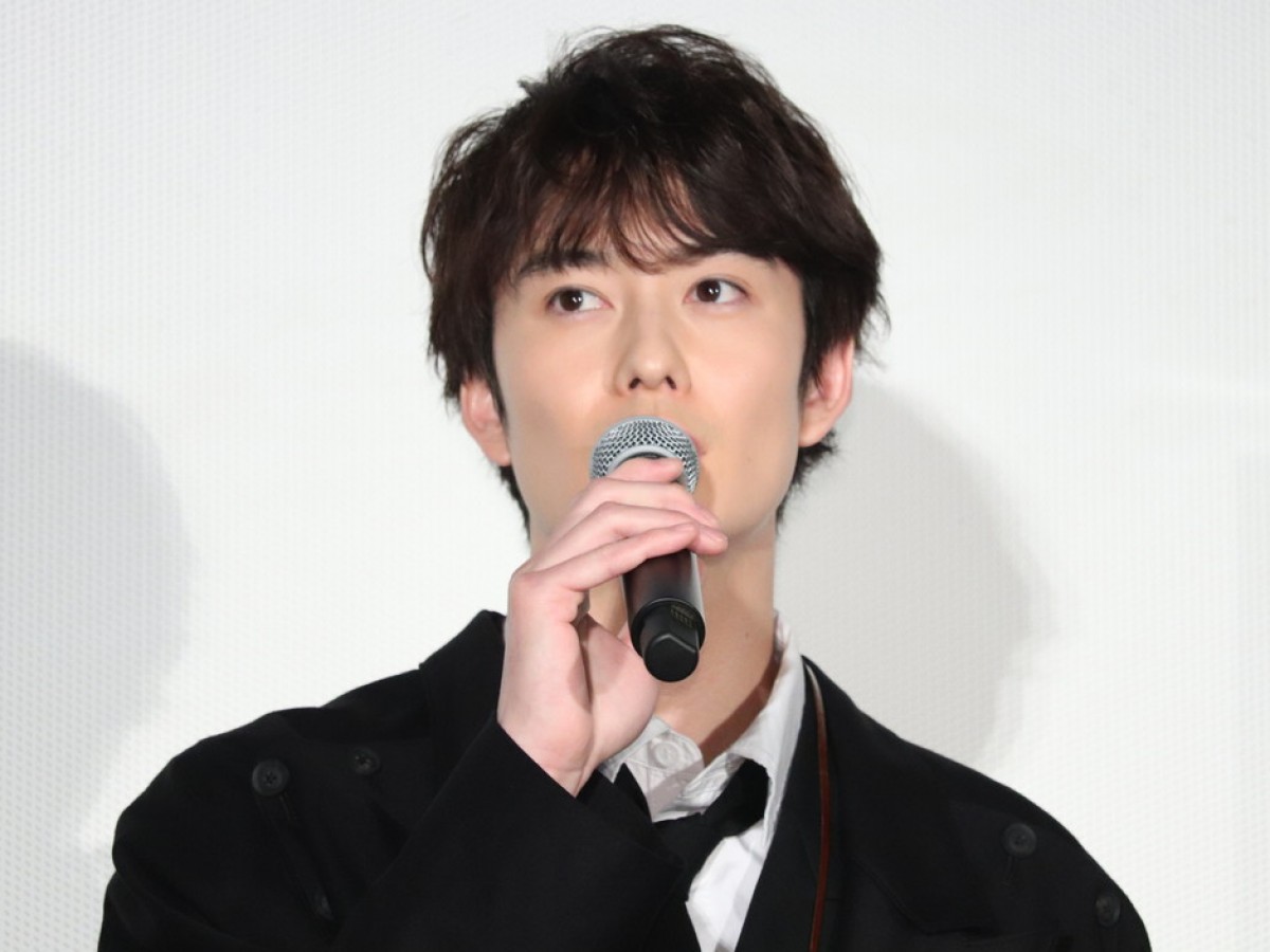 岡田将生、バディ役の志尊淳に感謝「抱きしめたかったくらい」