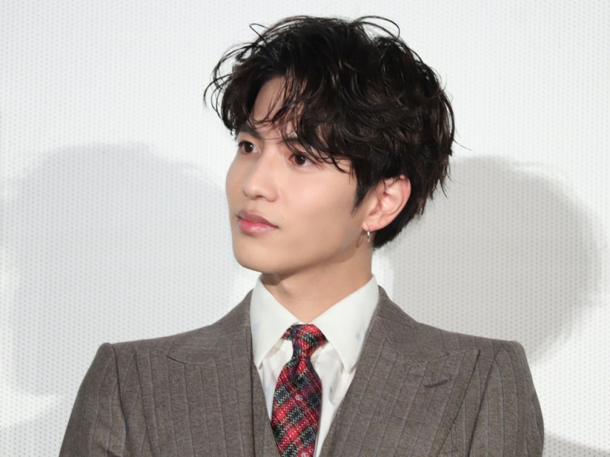岡田将生、バディ役の志尊淳に感謝「抱きしめたかったくらい」
