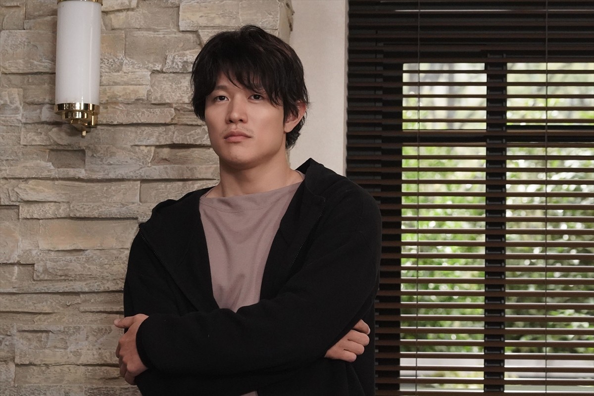 鈴木亮平、4月スタート『レンアイ漫画家』で民放連ドラ単独初主演　王道ラブコメで新境地