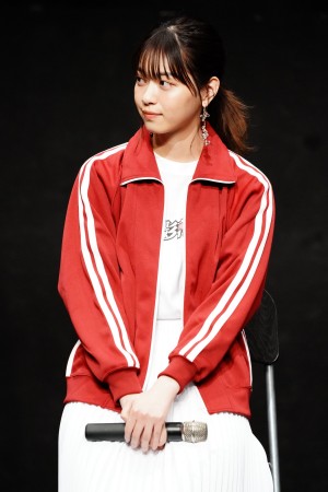 Yellow／新感線『月影花之丞大逆転』製作発表に登場した西野七瀬