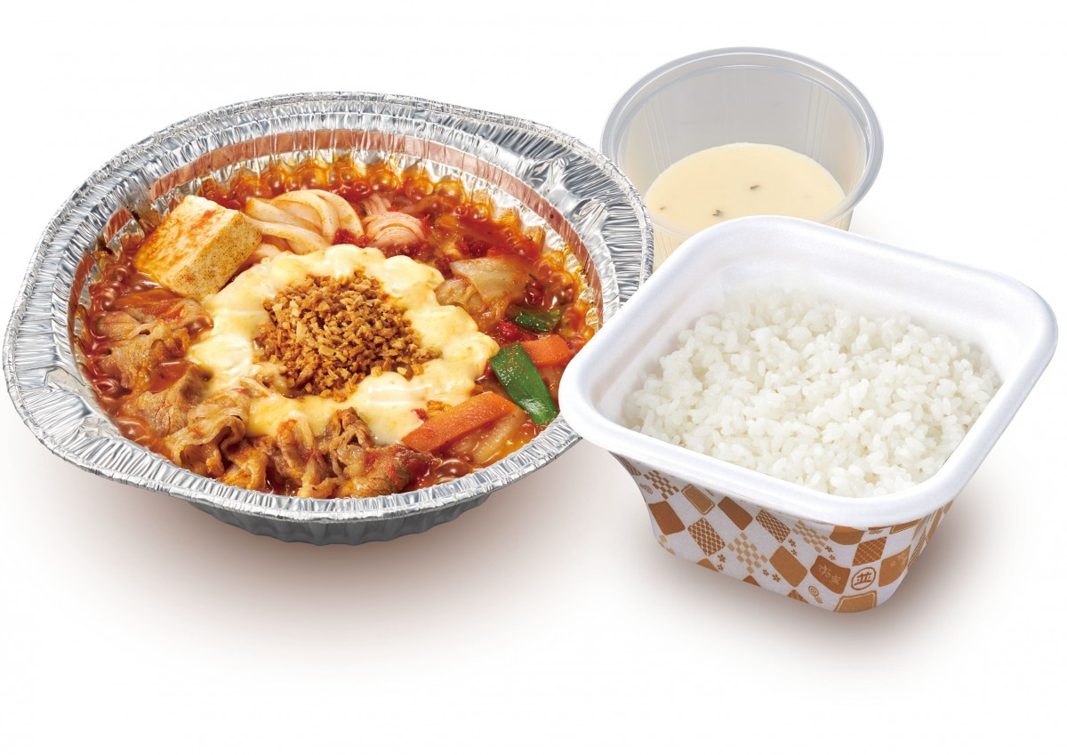 すき家「チーズ尽くしのガーリックトマト牛鍋定食」 「贅沢薬味の葱生姜牛すき鍋定食」