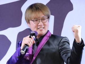 映画『スーパー戦闘　純烈ジャー』発表会見に登場した酒井一圭