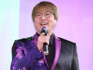 映画『スーパー戦闘　純烈ジャー』発表会見に登場した酒井一圭