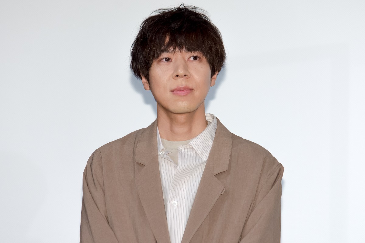 松坂桃李＆仲野太賀、藤本美貴のサプライズ登場に大興奮「動揺しています」