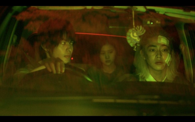 樹海村 女性の顔が映り込んでいる 霊能者が指摘した問題シーンの静止画を公開 21年2月5日 写真 クランクイン 樹海村 女性の顔が映り込んでいる 霊能者が指摘した問題シーンの静止画を公開 21年2月5日 写真 クランクイン