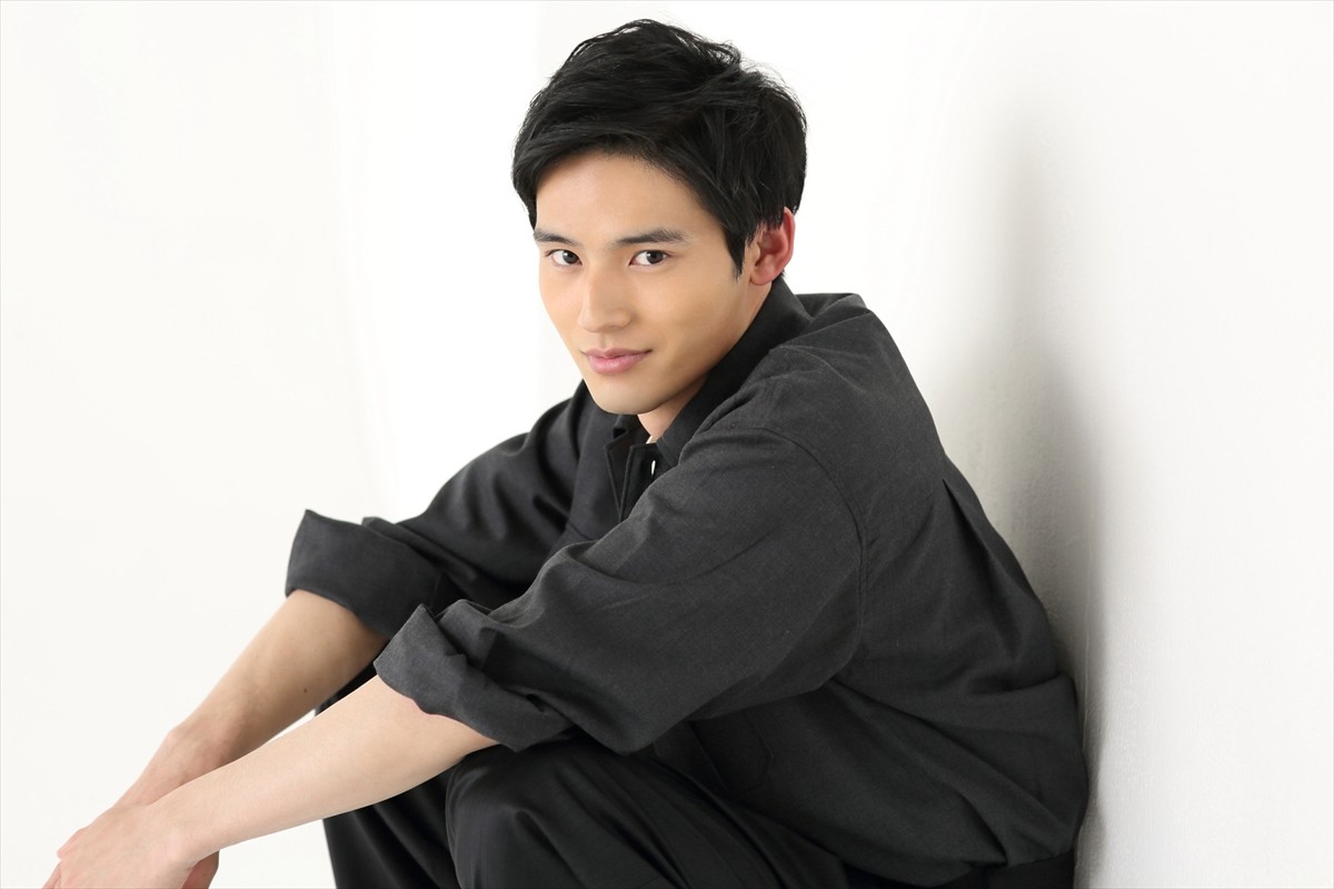 岡田健史、ドラマ掛け持ちで正反対の役に挑戦　大河初出演にも気負いなし
