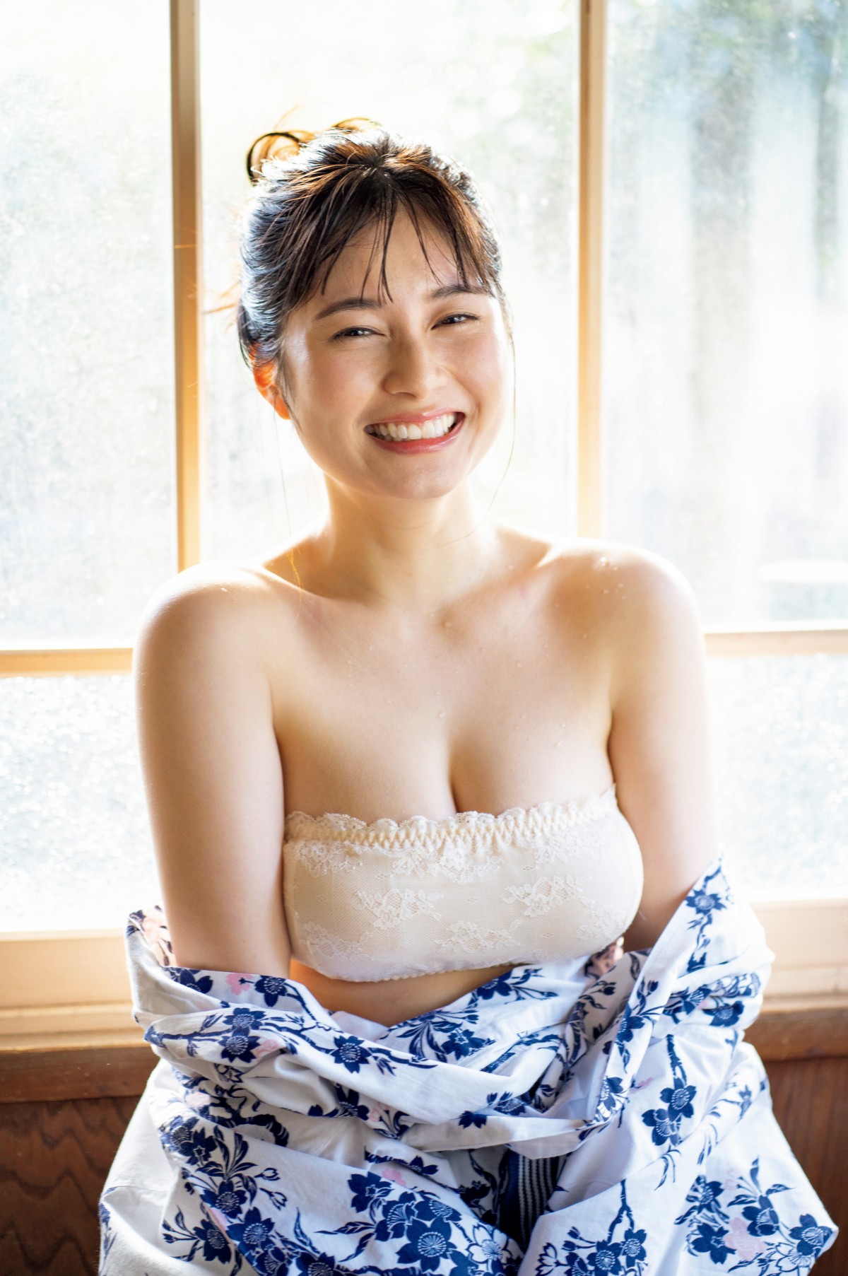「ミスFLASH2021」名取くるみ、“奇跡の黄金比”美ボディを披露