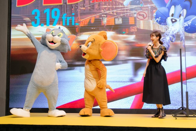飯豊まりえ 霜降り明星 映画 トムとジェリー ゲスト声優に 応援団も結成 21年2月10日 写真 映画 ニュース クランクイン