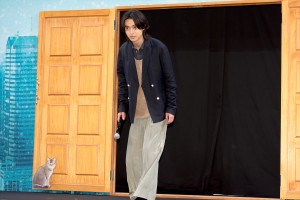 山崎賢人、『夏への扉 ―キミのいる未来へ―』完成報告会イベントに登場