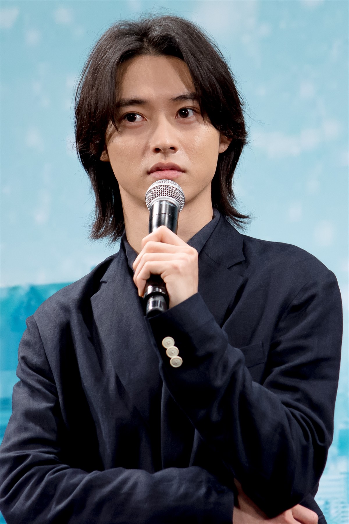 山崎賢人、久々の“ピュアな恋愛”に照れ笑い「ちょっと恥ずかしかったです」