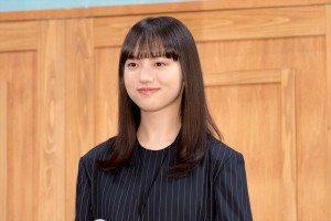 清原果耶、『夏への扉 ―キミのいる未来へ―』完成報告会イベントに登場