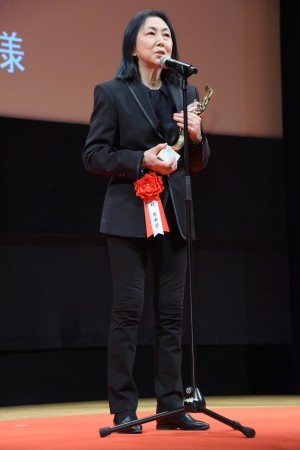 第75回毎日映画コンクール　表彰式に登場した梶芽衣子
