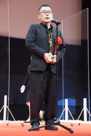 第75回毎日映画コンクール　表彰式に登場した武正晴監督