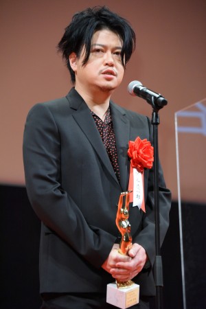 第75回毎日映画コンクール　表彰式に登場した渋谷慶一郎氏