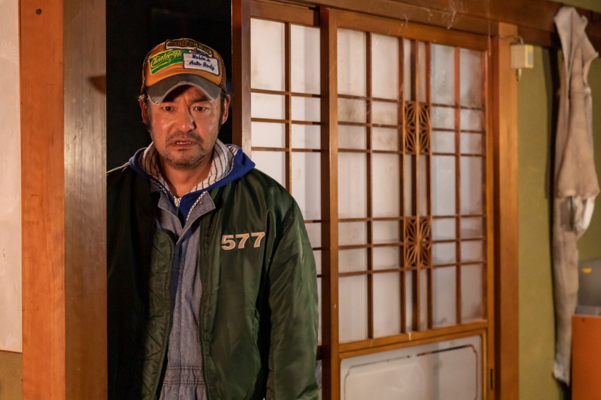 木下ほうか、秘密の逢瀬に溺れる社長役で真骨頂　『裸の天使 赤い部屋』公開