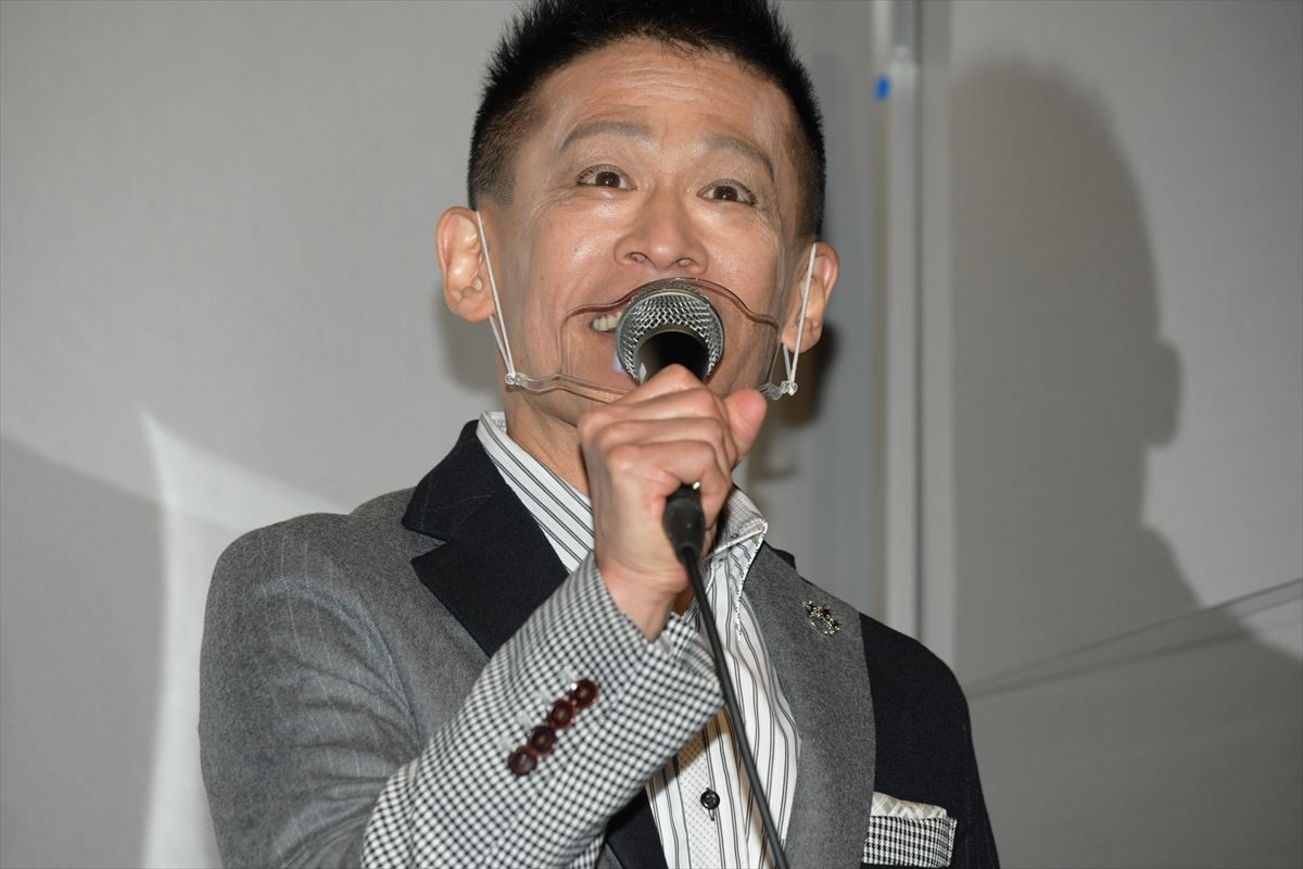 哀川翔、あわや水難事故の子どもを救助