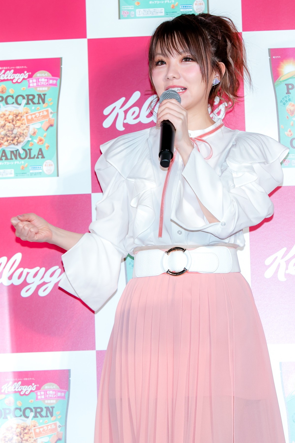 高橋愛＆田中れいな＆道重さゆみ、「LOVEマシーン」替え歌＆ダンス披露に「懐かしかった」