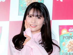 ケロッグ新製品「ポップコーン グラノラ」WEBCM発表会に登場した道重さゆみ