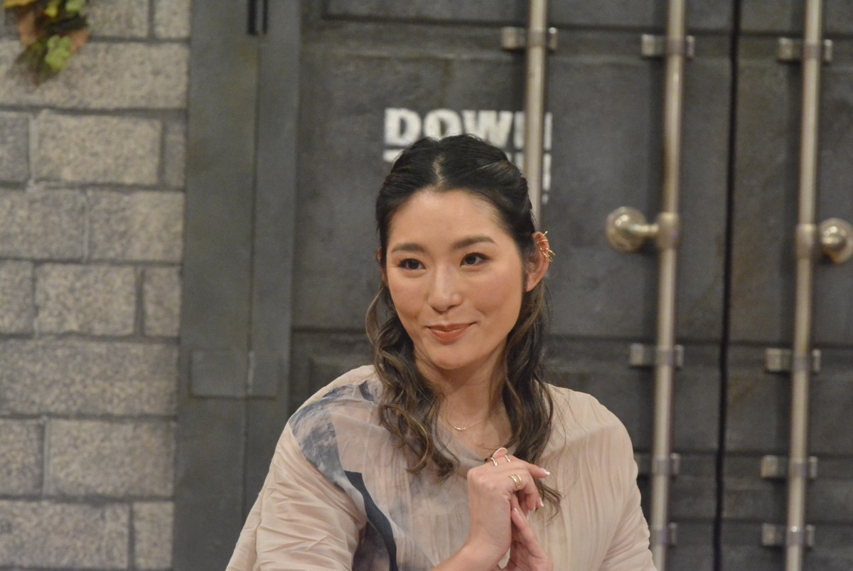 鷲見玲奈、“NiziU”へのどハマりぶりを明かす　今夜放送『ダウンタウンDX』出演