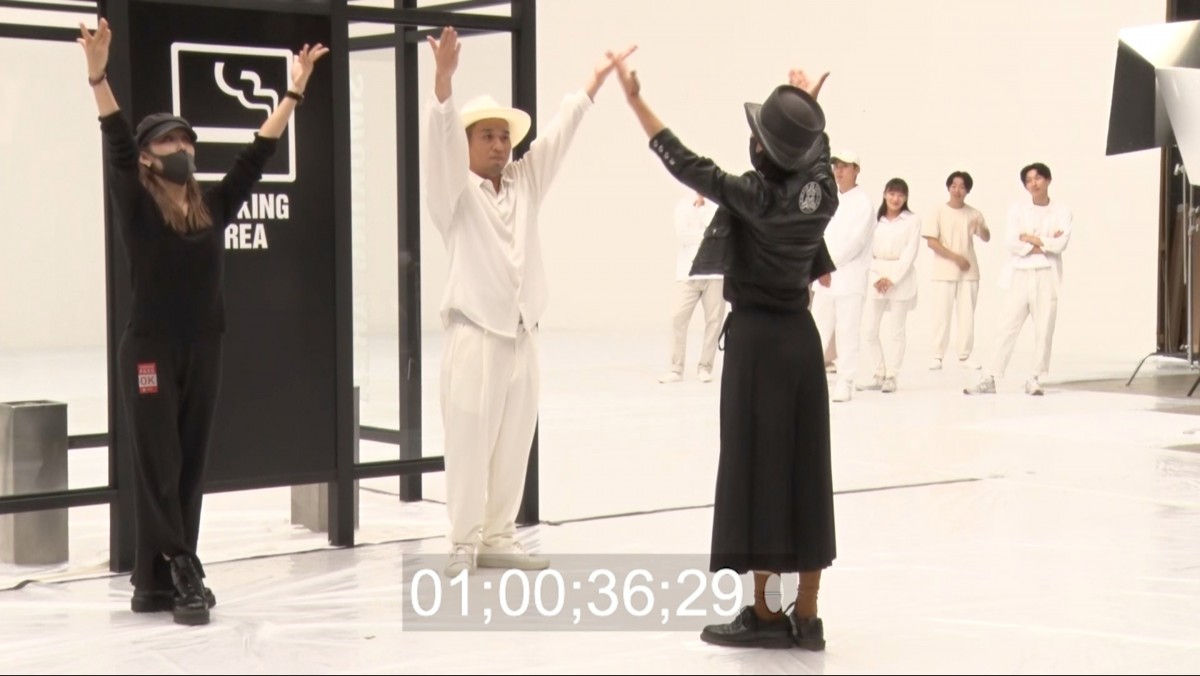 今田美桜＆「ダンスは苦手」大悟、CMで息ピッタリのミュージカルダンスを披露