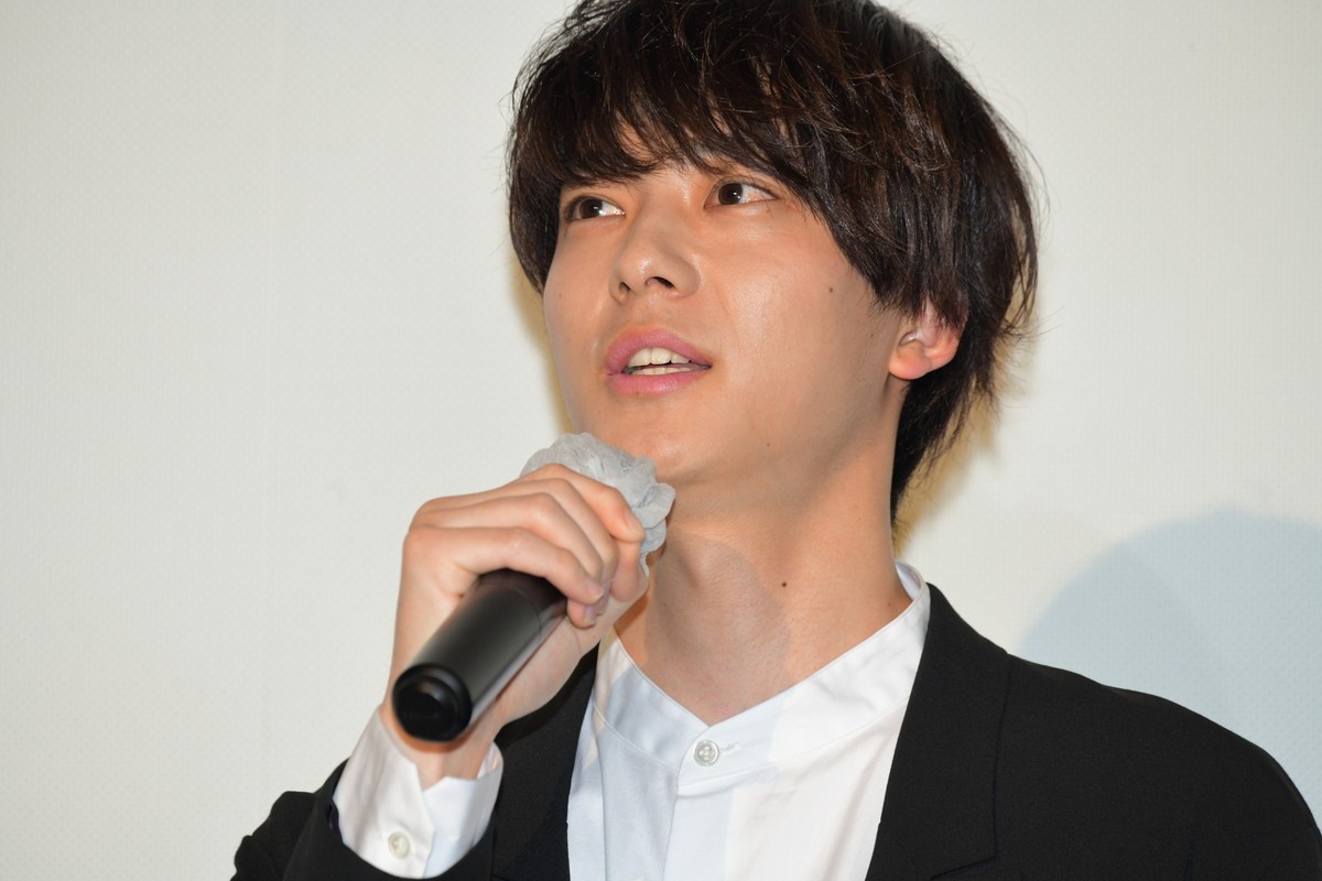 優希美青、衣装で身につけた指輪を見せ「婚約発表みたいになっちゃった」