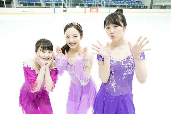 『au5G × Figure Skating』での本田3姉妹（左から）紗来、真凜、望結