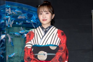 映画『すくってごらん』プレ金魚の日スペシャルイベントに登場した百田夏菜子
