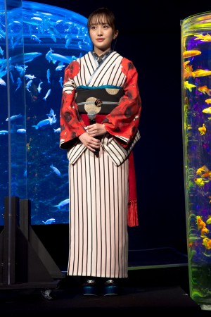 映画『すくってごらん』プレ金魚の日スペシャルイベントに登場した百田夏菜子