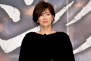 『劇場版シグナル 長期未解決事件捜査班』完成報告会に登場した吉瀬美智子