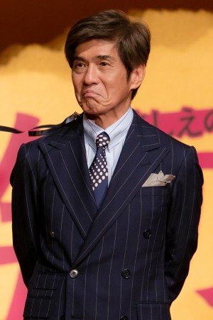 映画『騙し絵の牙』騙し合い開幕式に登場した佐藤浩市