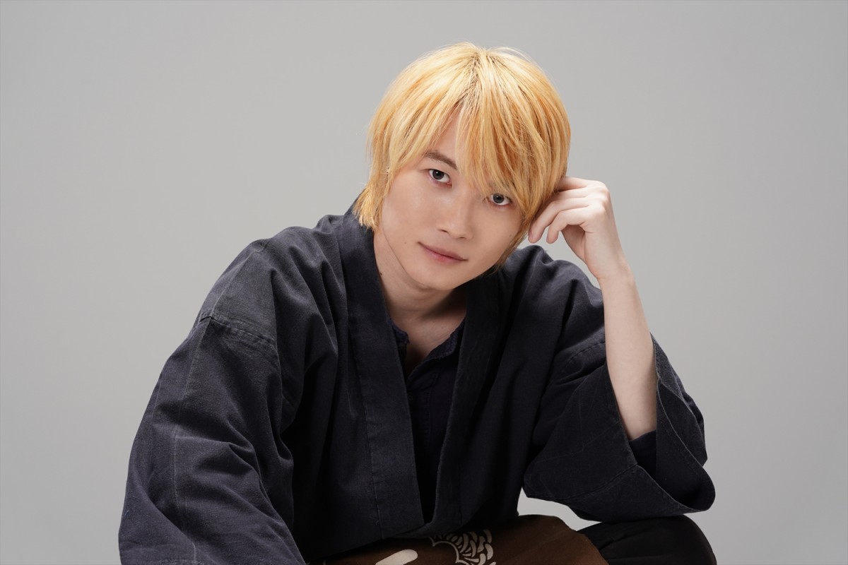 初の金髪姿! ドラマ『コントが始まる』出演の神木隆之介