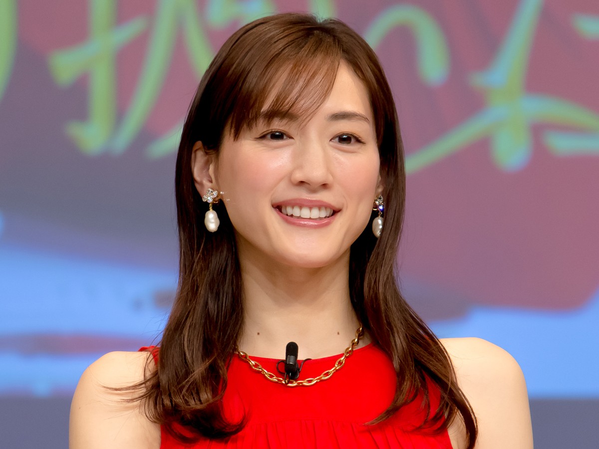 綾瀬はるか＆西島秀俊、“最強夫婦”の座をめぐり本気で勝負