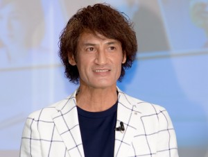 劇場版『奥様は、取り扱い注意』公開直前イベントに登場した本並健治