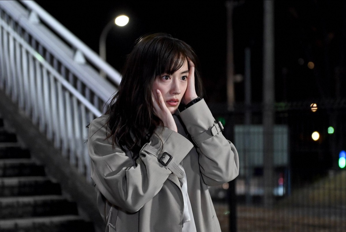 『天国と地獄 〜サイコな2人〜』第8話で再び階段から転げ落ちた彩子と日高 元に戻ったのか?戻っていないのか?