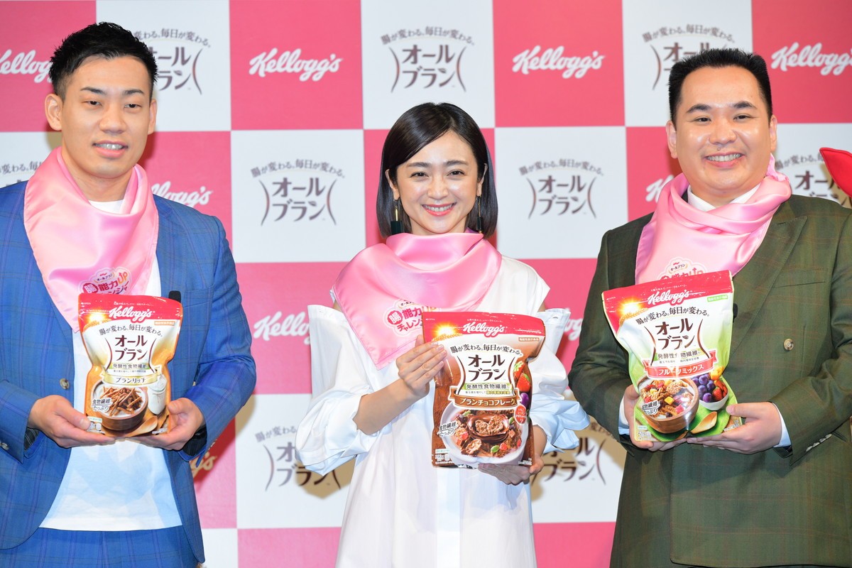 安達祐実、ミルクボーイの漫才に参加　ツッコミ披露「そりゃあ、発酵性食物繊維やないか！」