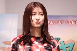 映画『ラーヤと龍の王国』大ヒット記念舞台あいさつに登場した吉川愛