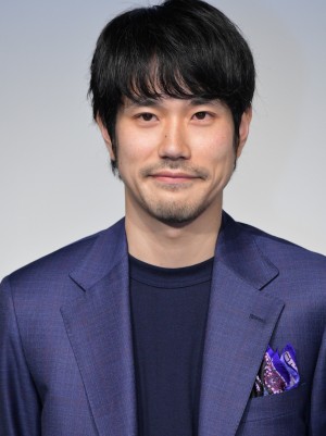 映画『BLUE／ブルー』完成報告会に登場した松山ケンイチ