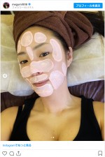 「角質を取るのは凄く大切ですね」　※「MEGUMI」インスタグラム