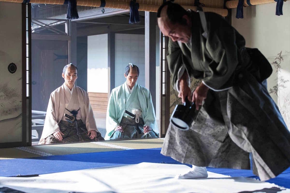 『青天を衝け』“栄一”吉沢亮と“慶喜”草なぎ剛のまさかの出会い方に驚きの声「衝撃」