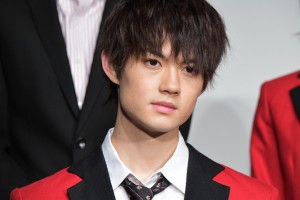 ドラマ『賭ケグルイ双』完成報告イベントに登場した佐野勇斗