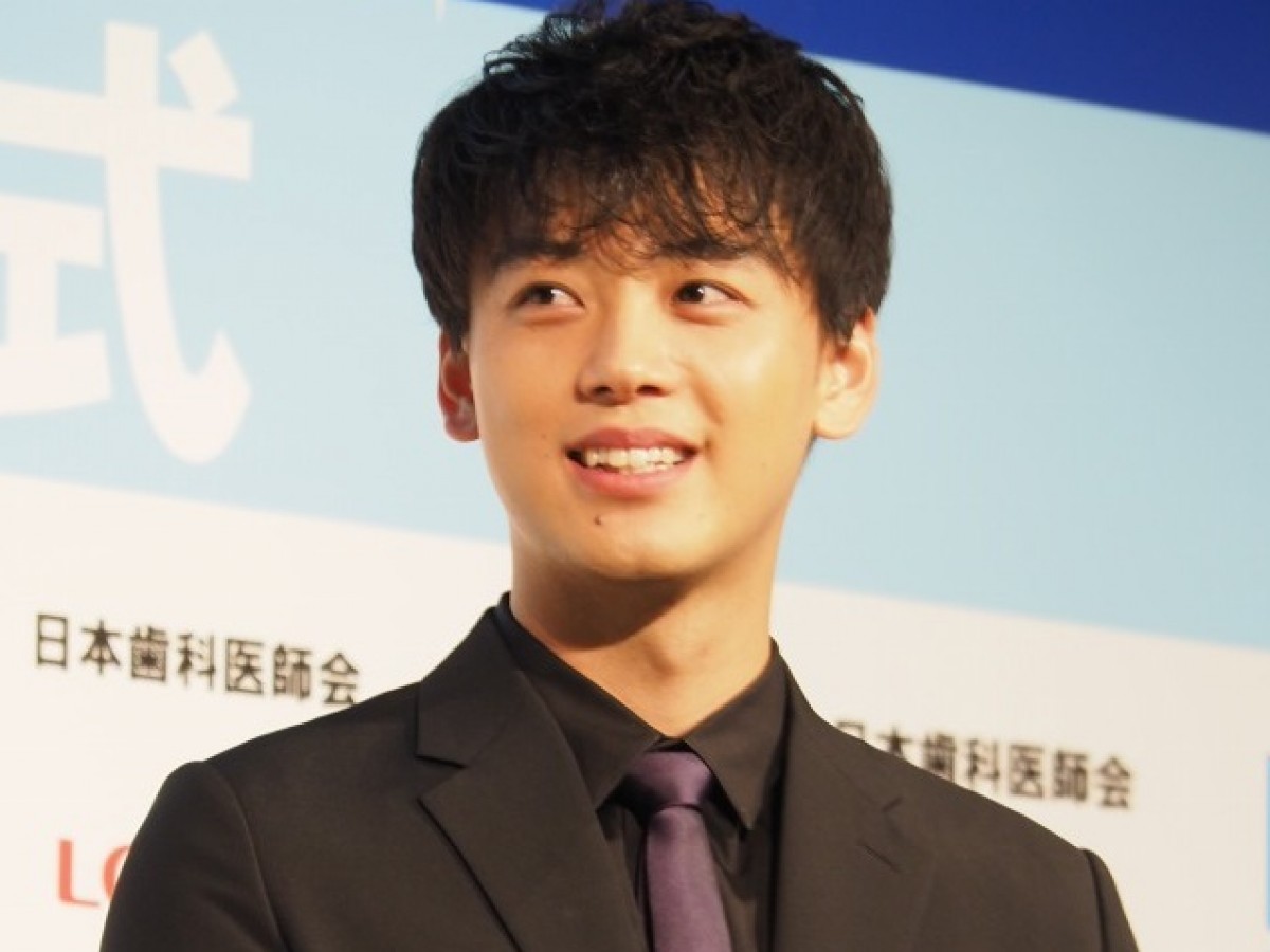 竹内涼真(2019年撮影)