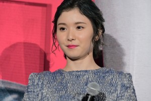 映画『騙し絵の牙』公開前夜祭に登場した松岡茉優