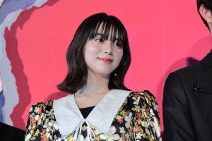 映画『騙し絵の牙』公開前夜祭に登場した池田エライザ