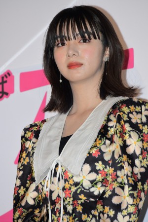 映画『騙し絵の牙』公開前夜祭に登場した池田エライザ