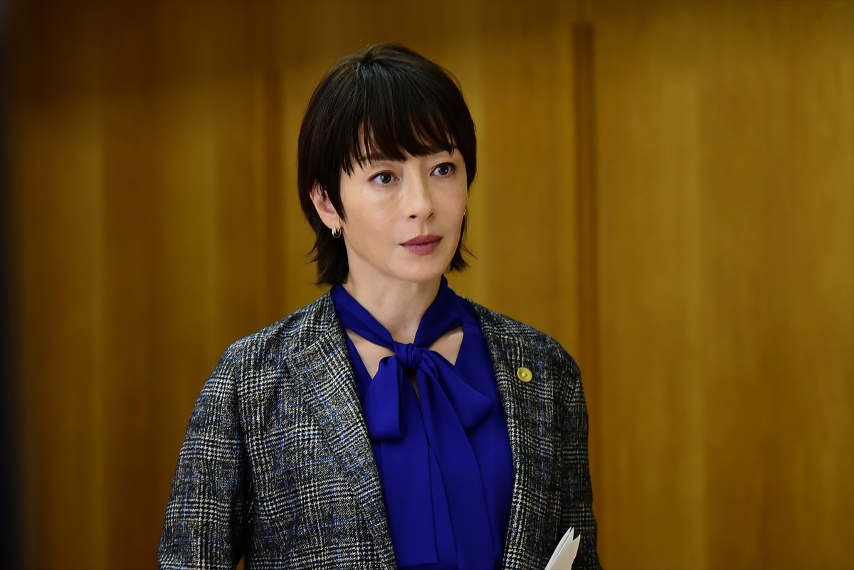 【バイプレイヤーズ百名鑑】宮沢りえ「大人のテンポで作られていて、カッコいいコメディ」