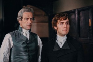 ドラマ『風の勇士 ポルダーク』に出演するジャック・ファーシング（右）