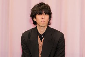 映画『キネマの神様』完成報告会見に登場した野田洋次郎