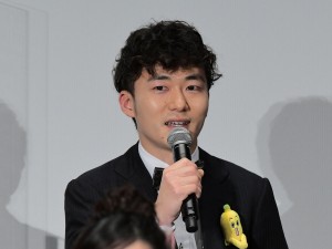 映画『バイプレイヤーズ～もしも100人の名脇役が映画を作ったら～』完成披露イベントに登場した松居大悟監督